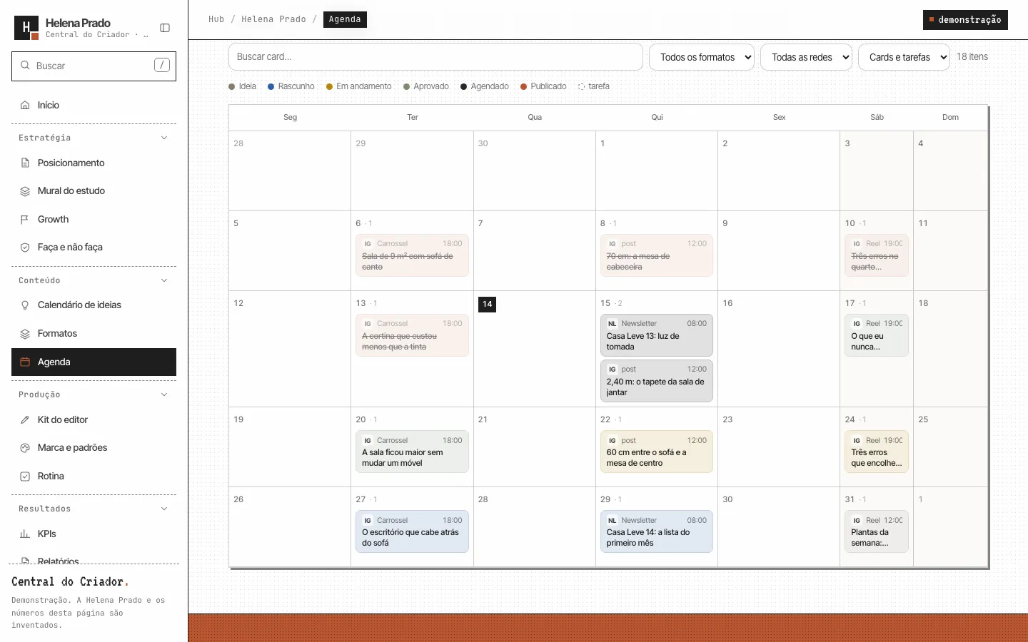 Agenda da demonstração em vista de mês, com as peças de cada dia coloridas pelo estado.